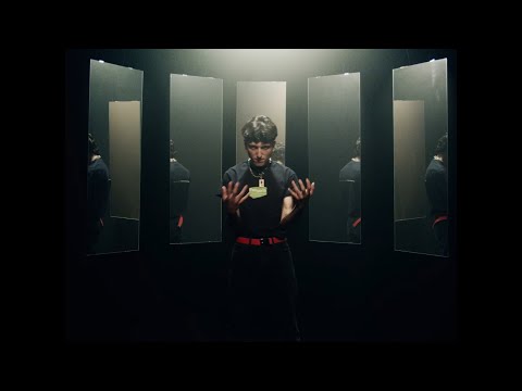 Fran Laoren - Entre Dos Aguas (Dir. by Tuica)