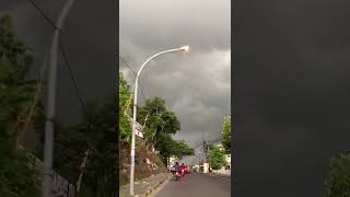 Download lagu Klebus - Ngatmombilung Story Wa mp3 Download lagu Klebus - Ngatmombilung Story Wa mp3