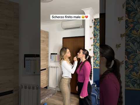 Iscriviti al canale 🤣 #coppia #vitadicoppia #comedy #tradimento #gelosia #videodivertenti #risate ￼