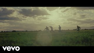 Un Cabrón Con Suerte Music Video