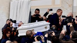Funerali Domenico Caliendo, l'arrivo del feretro in Duomo a Nola