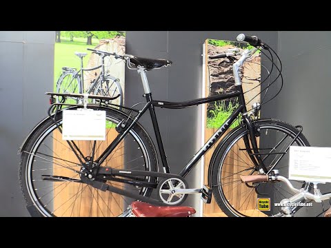 Wanderer R800 Der Reisetourer bike Walkaround Tour - 2020 Model