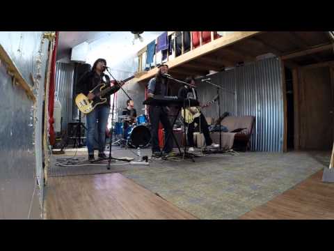 rehearsal vo vela - tomates rocky