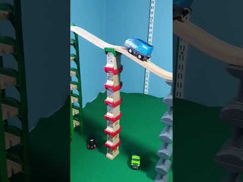 BRIO Pull Back Train Testing! 36019 #brio