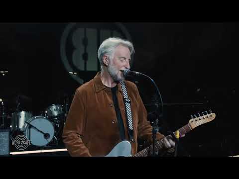 Billy Bragg - "Levi Stubbs' Tears" (Recorded Live for World Cafe)