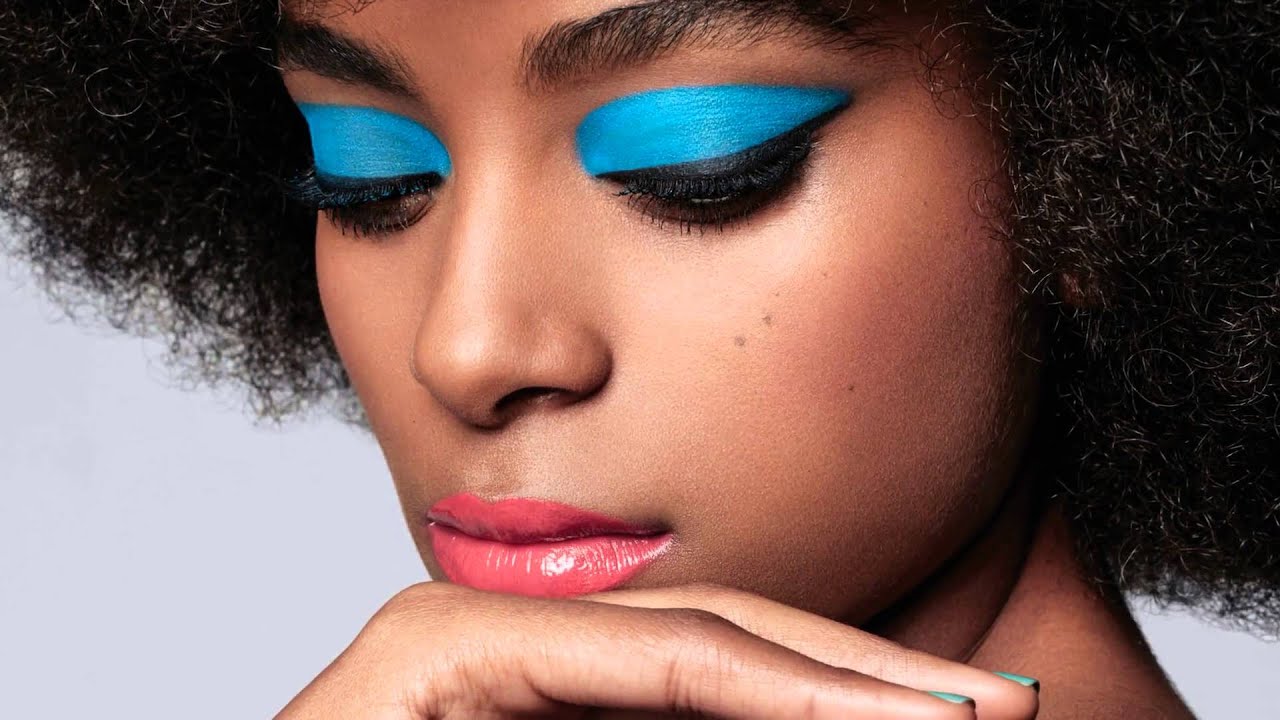 Carine Roitfeld - Shades of Beauty