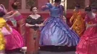 Western People Funny - Lady Thiang - The King &amp; I