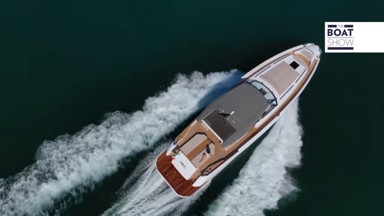 FRANCHINI YACHTS MIA 63 T-TOP - Motor Yacht Review