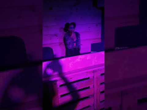 Paulinha Xcamosa ( vem sozinha)