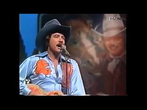 Bobby Goldsboro  -- Goodbye Marie  (Live)