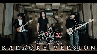 Download lagu STINKY - Sesuatu Dibalik Hujan ( Karaoke ) mp3