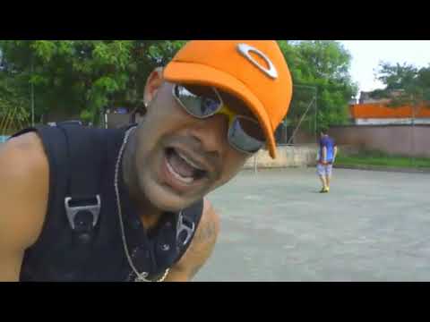 MC'CHINAAH  - TRAJADÃO DE LACOSTE