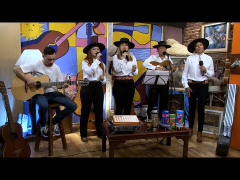 ENTRE MATES Y GUITARRAS PROGRAMA 464 - 7 DE MAYO DE 2022