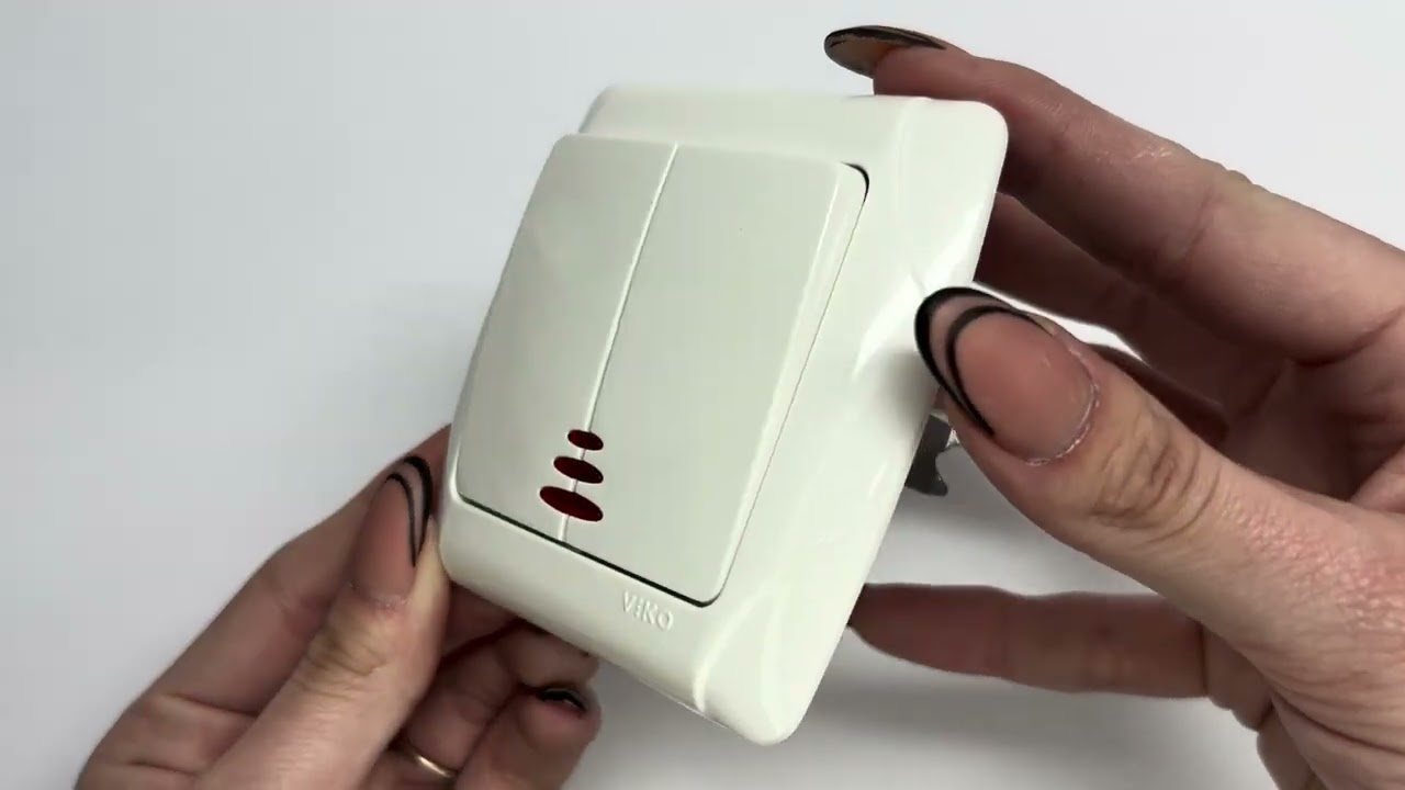 Вимикач двоклавішний з підсвіткою VIKO Carmen білий 90561050