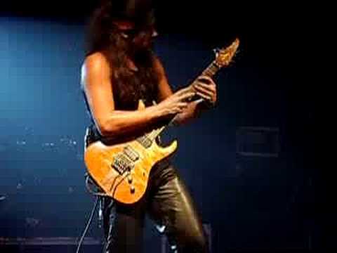 VICTOR SMOLSKI SOLO GUITAR