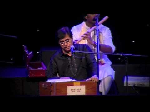 Jagjit Singh Live - Koi Fariyaad - Live in UAE