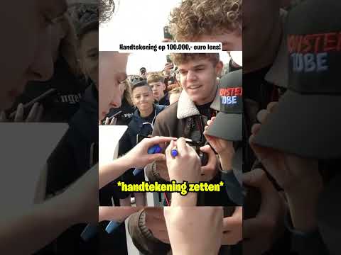 Handtekening op 100.000,- euro lens! #monstertube #shorts