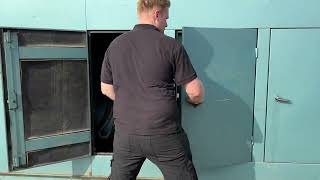 مولد كهربائي يعمل بالديزل Dorman 6LETCAII Leroy Somer 250 kVA Silent Noodstroom generators | صورة 4 - Machineryline