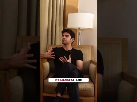 3 TIPS To Make The BEST Graphic Designing Portfolio! ft. Ansh Mehra | Ishan Sharma #shorts