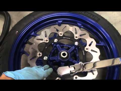R3 Brake Upgrade Kit Galfer Rotors, SS Lines and Brembo Caliper #Hardracing #R3 #Galfer