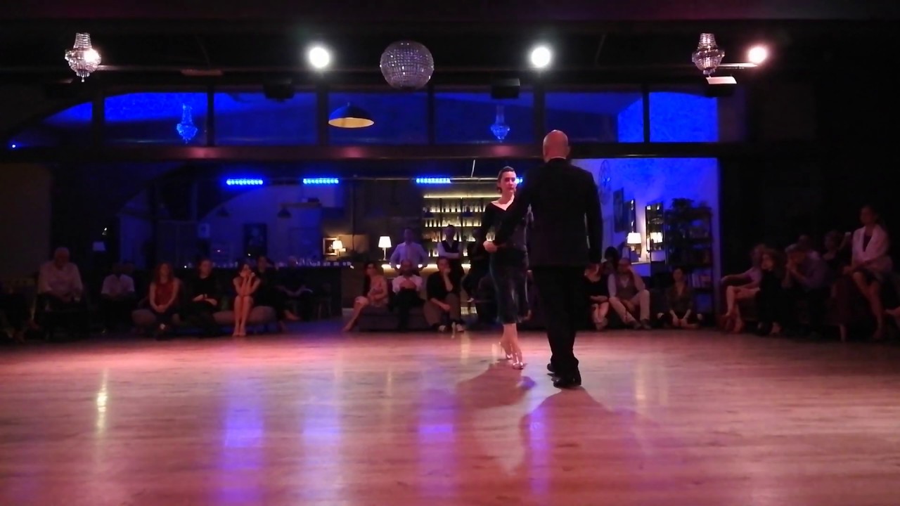 Alper Ergökmen & Selen Sürek - The Living - Primavera Portena