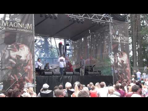 Viru Folk 2015 Lauri Saatpalu "Isa tuli koju"