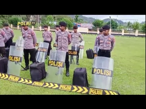 POLRES RAJA AMPAT CEK PERLENGKAPAN PERSONEL