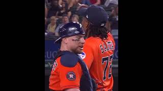 Alimber Santa completes the combined no-hitter for Houston, the 18th no-hitter in Astros' history! ????
