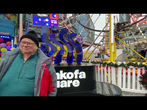 Winter Glow at Sankofa Square a Christmas Fair in Downtown Toronto