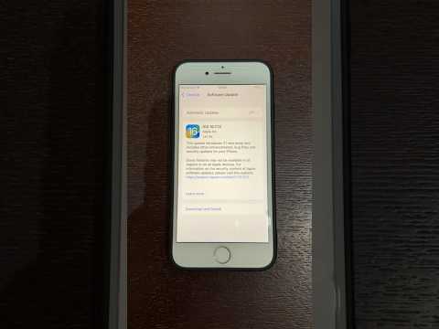 iOS 16.7.12 on iPhone 8 #shorts #iphone8 #ios16