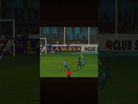 Who is this amazing little player? #football #footballvideo #soccer #atléticotucumán #goals