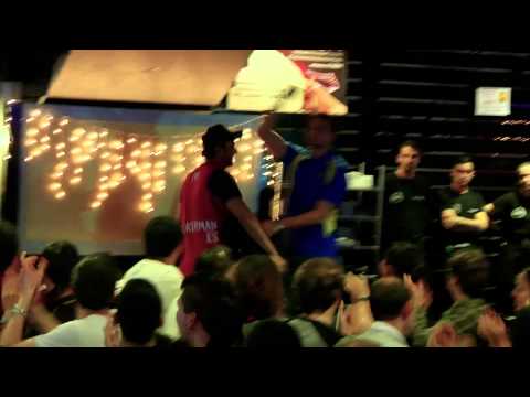 Tuenti Móvil Estudiantes: afición y equipos ACB y LF2 juntos en Pizza Jardín