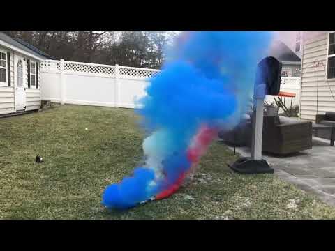 Fire Factory “Patriot 3 Color Smoke” Red White and Blue Smoke Firework!