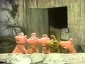 Classic Sesame Street News Flash 5 Little Pigs