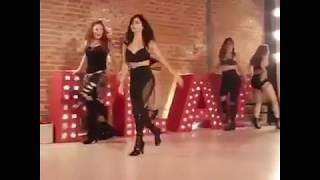 Nicole Scherzinger  Sexy dance whit carmint
