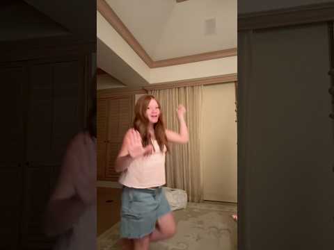 Go watch Home Alone iN MAUI!!! What will happen!?! 🙈🌴 #homealone #mauihouse #maui #noparents