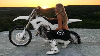 Beautiful Girls on Dirt Bikes | Girls who Need Adrenaline [HD]