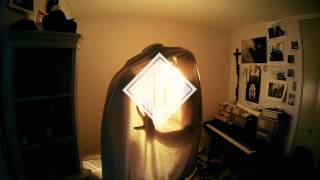 CRWN - Under Blankets (feat. Jessica Connelly)