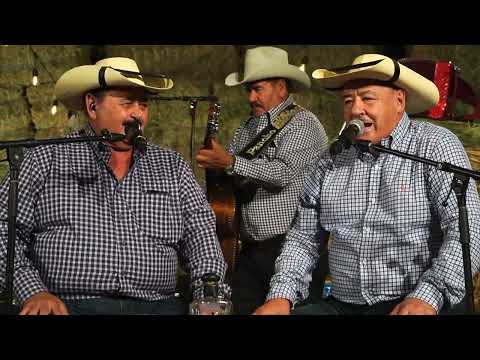 Los Huracanes del Norte -La Venganza Del Viejito [En Vivo Desde El Rancho]