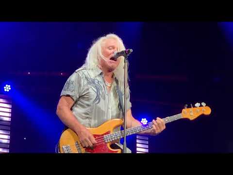 download lagu mp3 mp4 Bruce Hall Reo Speedwagon, download lagu Bruce Hall Reo Speedwagon gratis, unduh video klip Bruce Hall Reo Speedwagon