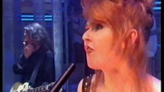 T&#39;pau - Whenever You Need Me (TOTP)