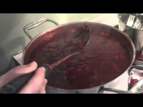 download lagu mp3 mp4 Cranberry Sauce Preserve, download lagu Cranberry Sauce Preserve gratis, unduh video klip Cranberry Sauce Preserve