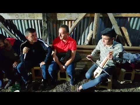 EMRE DEMİR VE ONUR DEMİR