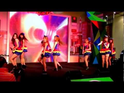"18+ (Eighteen pluz)" cover T-ARA  @ งาน "OISHI Cover Dance 2012"