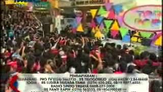 Download lagu LINA LADY GEBOY-JARANG PULANG-TOP POP-MNCTV-KALIBATA CITY mp3