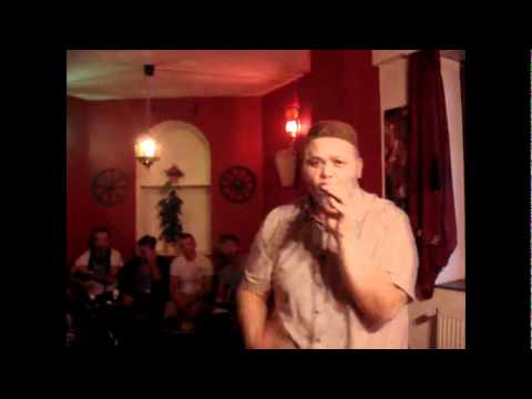 Stuttgart Rap ( VAHA MC - live )