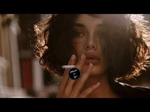 Emma Peters, Marie Plassard, Edmofo