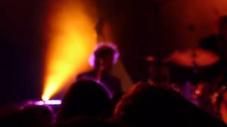 Arthur H – ‘La Lune’ (extrait 1 de 2) @ Square André Chénier, Carcassonne 25 Jul 15