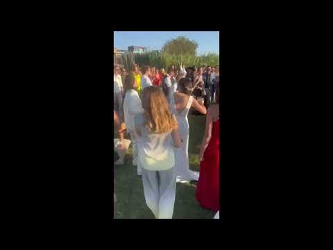 Wedding Band @ Areias do Seixo Portugal - Wandering Three (Live Music)