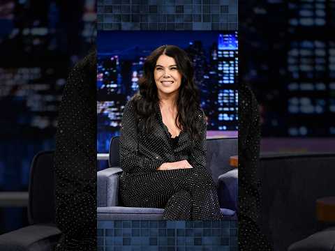 #LaurenGraham’s niece doesn’t know why people keep saying hi to her aunt 🤣 #FallonFlashback